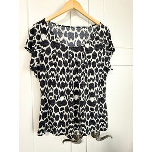 Worthington snake skin black white cap sleeve top size 1X